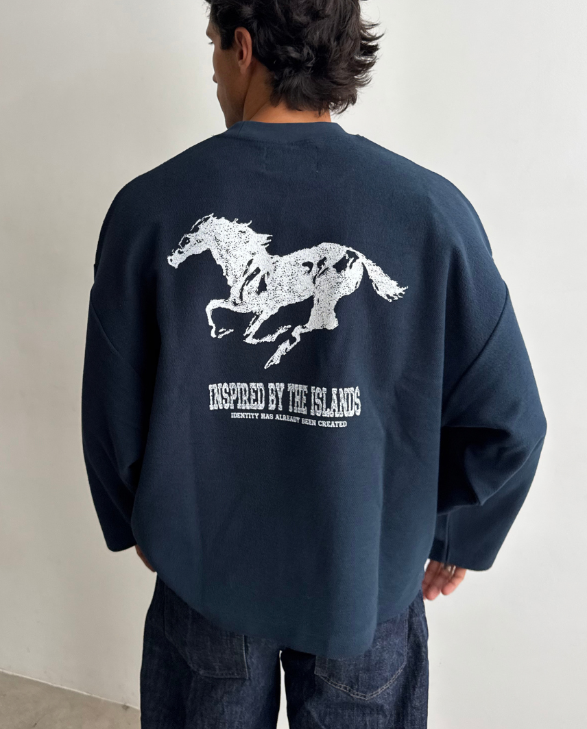 RUNAWAY NAVY CREWNECK